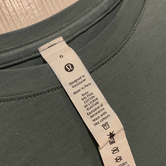 Lululemon Shirt - Picture 2 of 5